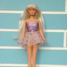 Barbie y Ken: ANTIGUA MUÑECA SANDRA COLLECTION, CLON DE BARBIE. Lote 381017909