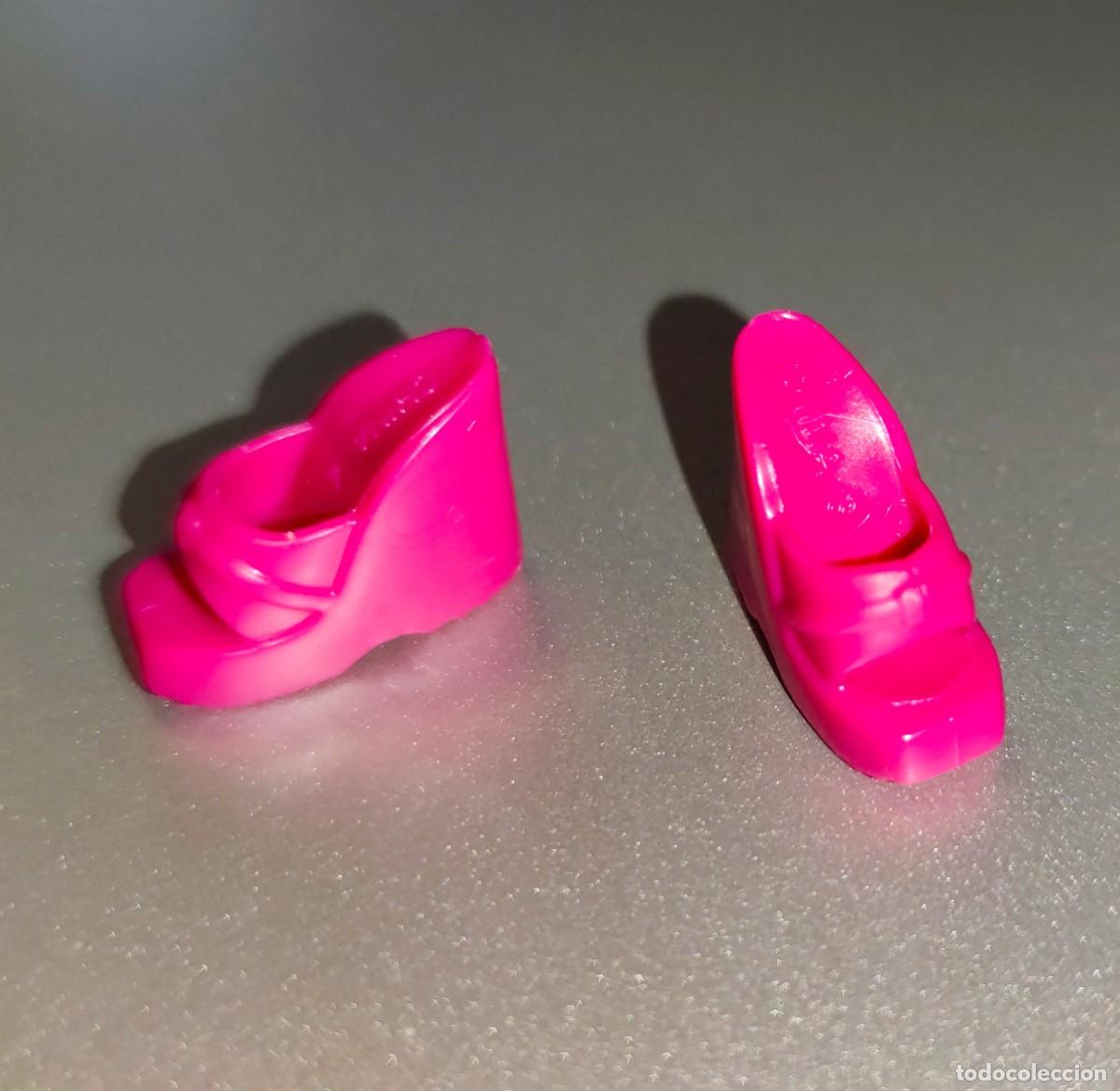 Barbie y Ken: Zapatos para Mu&ntilde;eca Barbie - Foto 1