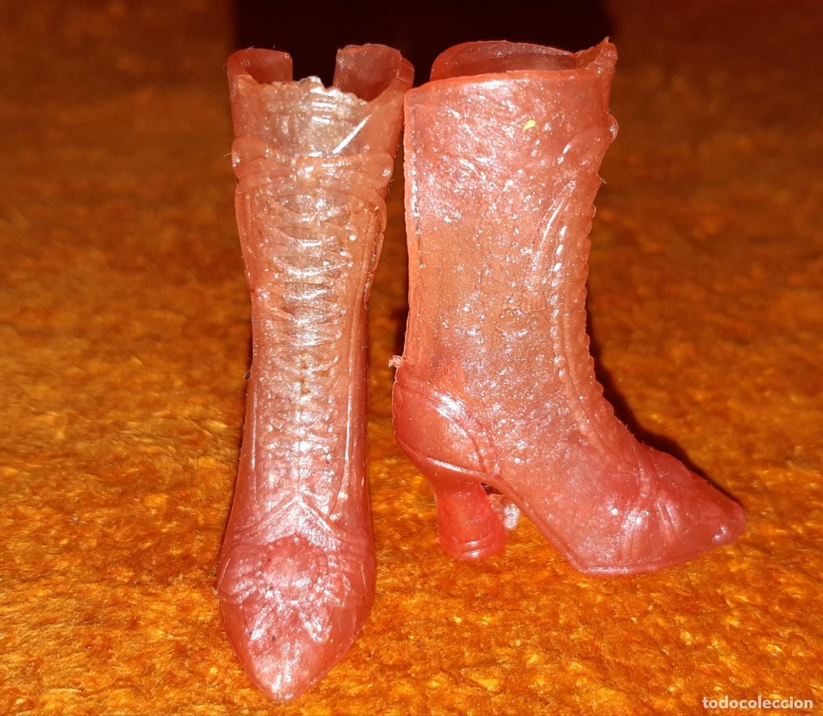 Barbie y Ken: ZAPATOS BOTAS BARBIE - Foto 1