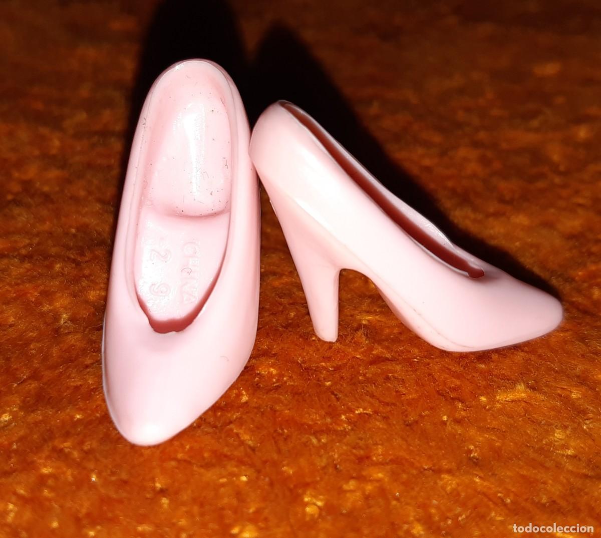 Barbie y Ken: ZAPATOS BARBIE - Foto 1