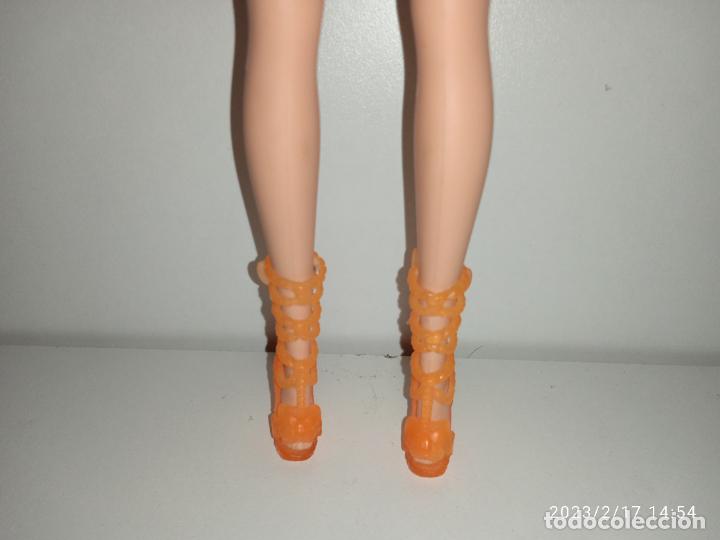 Barbie y Ken: Mu&ntilde;eca Barbie mariposa - Foto 5