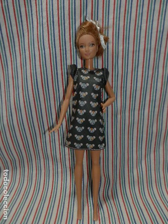 Barbie y Ken: MU&Ntilde;ECA BARBIE, MATTEL 2000 - Foto 1