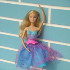 Barbie y Ken: ANTIGUA MUÑECA BARBIE BAILARINA GIROS MÁGICOS DE MATTEL 2014