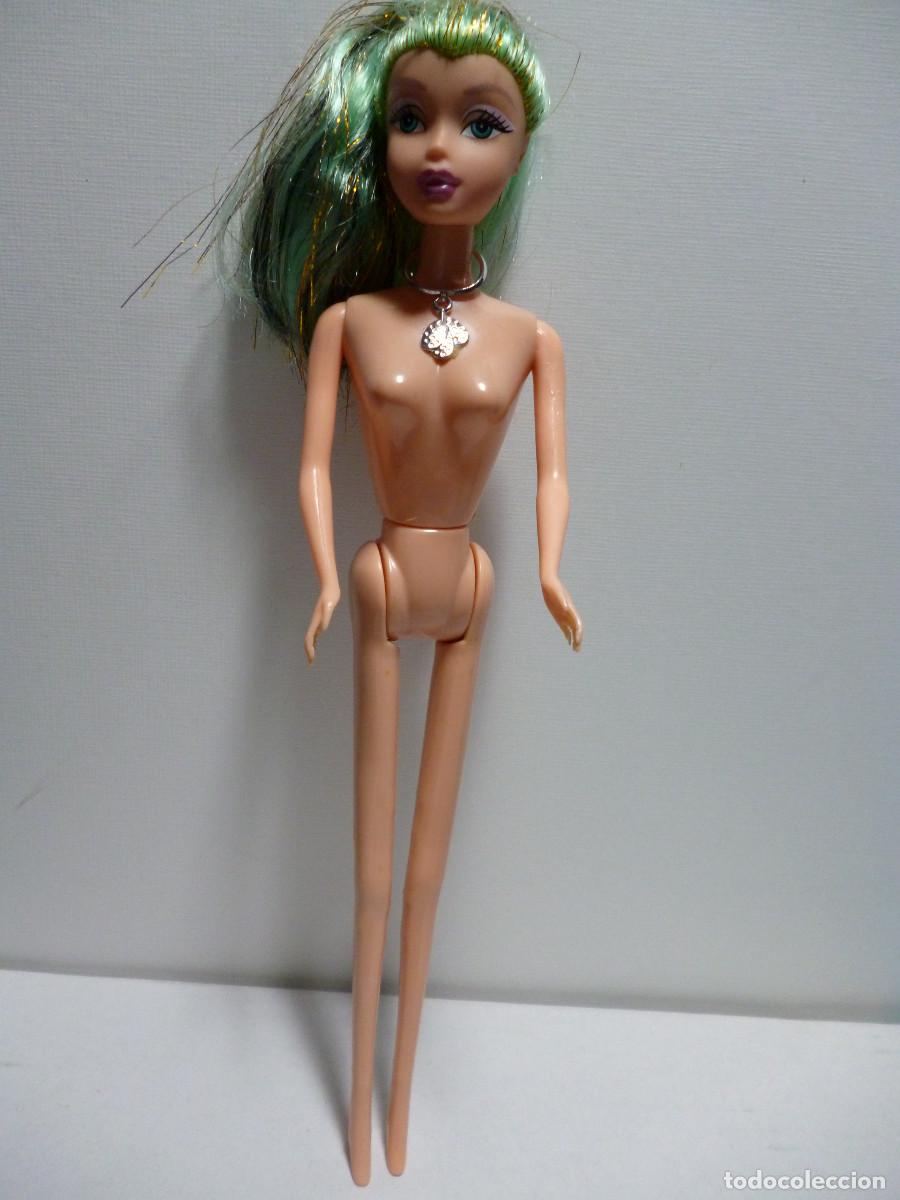Barbie y Ken: MU&Ntilde;ECA TIPO BARBIE PELO VERDE Y BRILLO - Foto 3