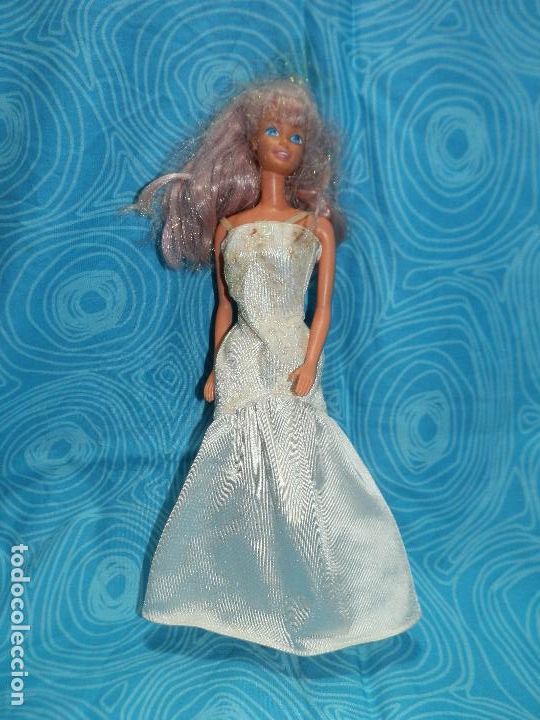 Barbie y Ken: MU&Ntilde;ECA BARBIE 1976 EN NUCA - Foto 1