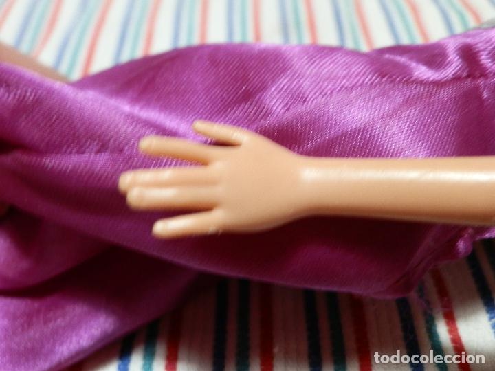 Barbie y Ken: MU&Ntilde;ECA BARBIE, MATTEL 1998 - Foto 4
