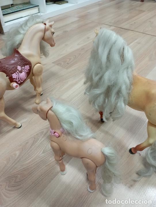 Barbie y Ken: conjunto de caballos barbie - Foto 3