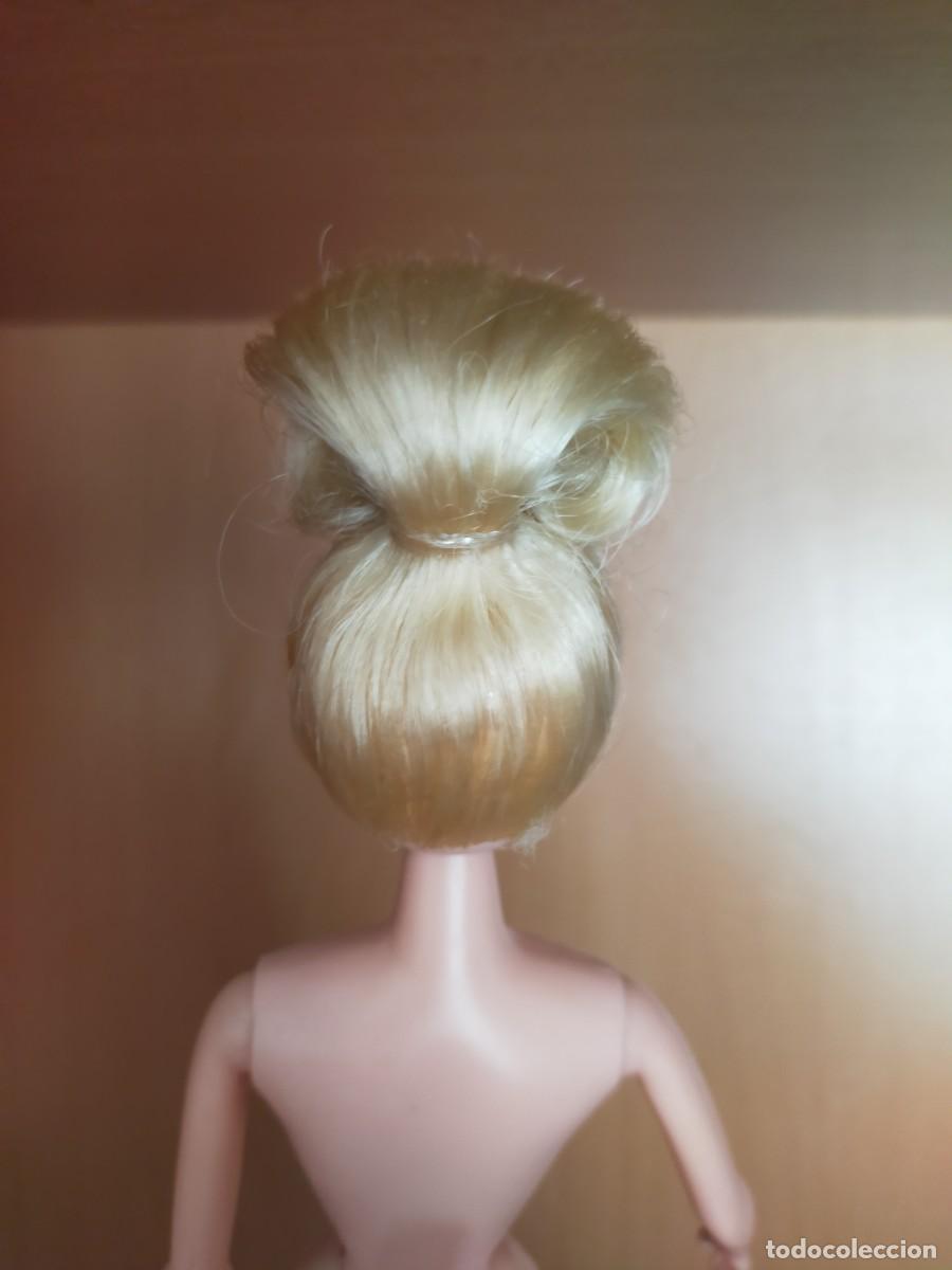 Barbie y Ken: Barbie cenicienta Disney store - Foto 2