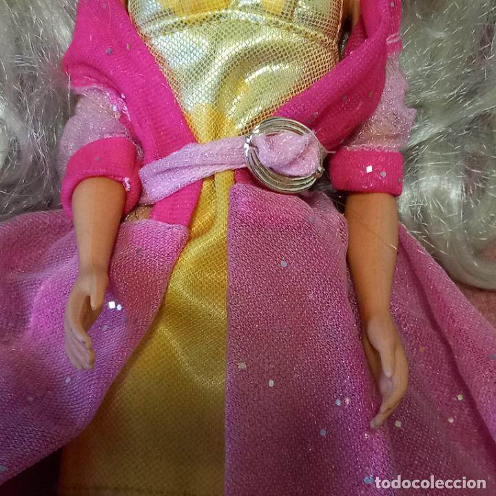 Barbie y Ken: Sindy hasbro tipo barbie - Foto 3