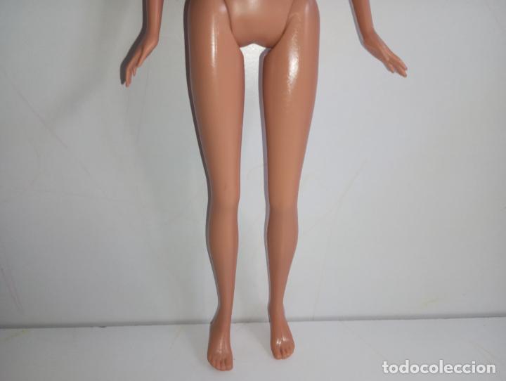 Barbie y Ken: Mu&ntilde;eca Barbie pie plano - Foto 6