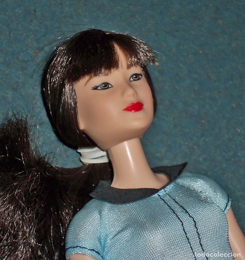 Barbie y Ken: Mu&ntilde;eca BARBIE asi&aacute;tica / oriental - Foto 4