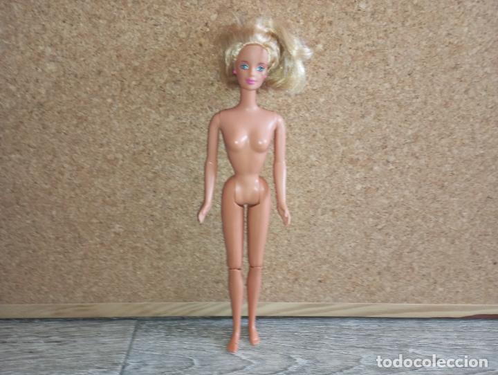 Barbie y Ken: Mu&ntilde;eca Barbie pie plano - Foto 5
