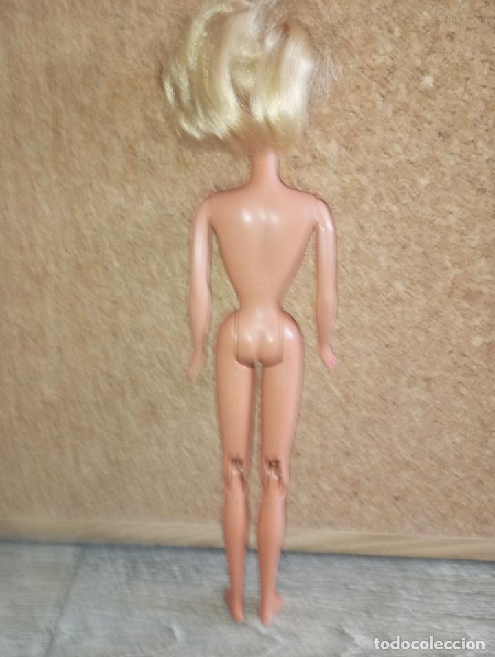 Barbie y Ken: Mu&ntilde;eca Barbie pie plano - Foto 7