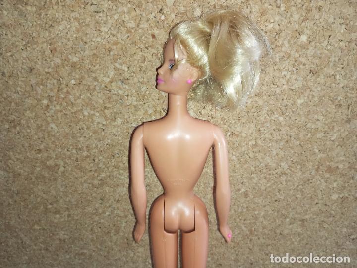 Barbie y Ken: Mu&ntilde;eca Barbie pie plano - Foto 8