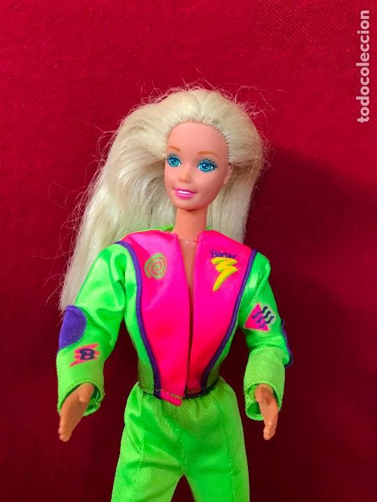 ken de hasbro años 80 y bicicleta barbie - Comprar Bonecas Barbie e Ken no  todocoleccion