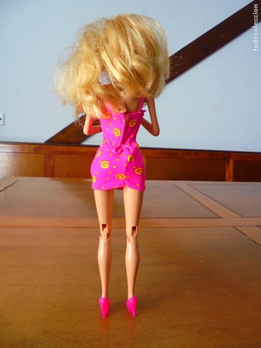 Barbie y Ken: MU&Ntilde;ECA BARBIE MATTEL 2009 - Foto 2