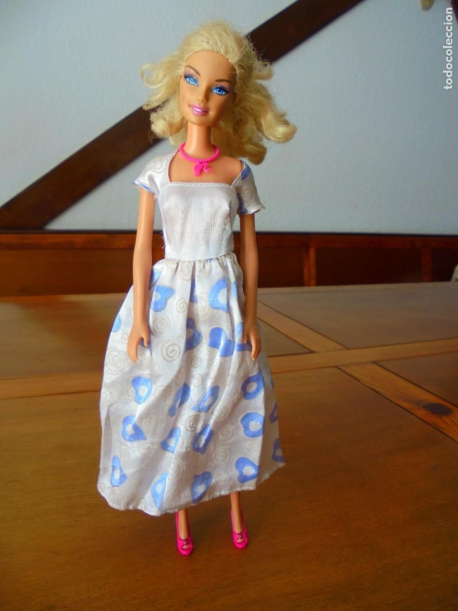 Barbie y Ken: MU&Ntilde;ECA BARBIE MATTEL 2009 - Foto 1