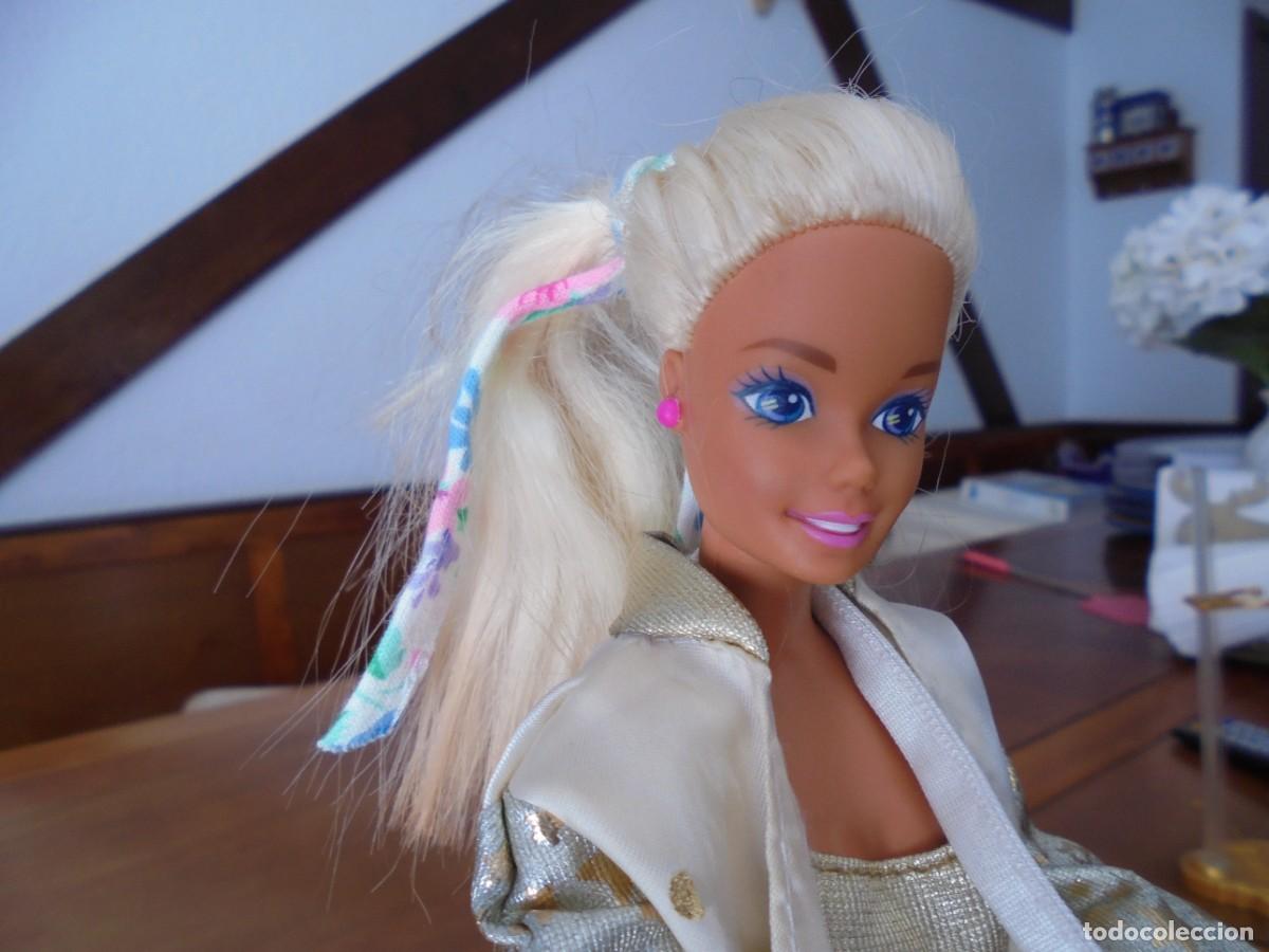 Barbie y Ken: MU&Ntilde;ECA BARBIE MATTEL 1993 - Foto 3