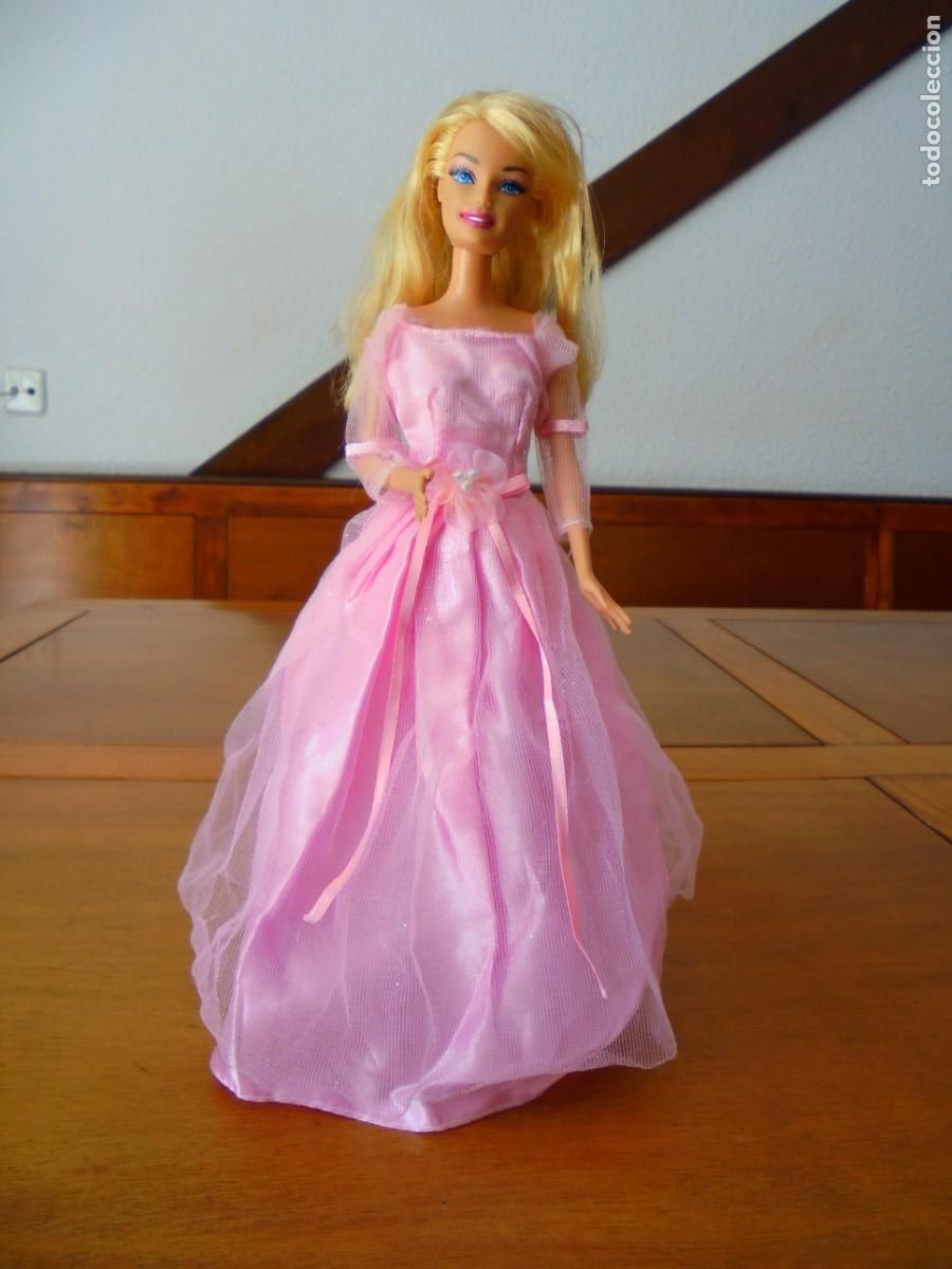 Barbie y Ken: MU&Ntilde;ECA BARBIE MATTEL 1999 - Foto 1