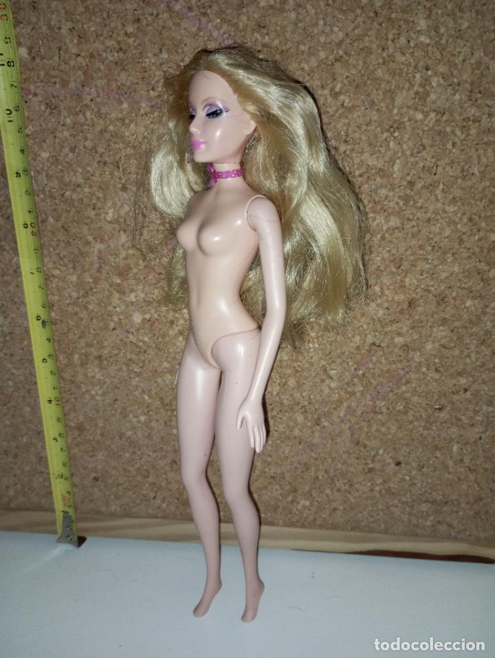 Barbie y Ken: Mu&ntilde;eca Barbie bella durmiente - Foto 9