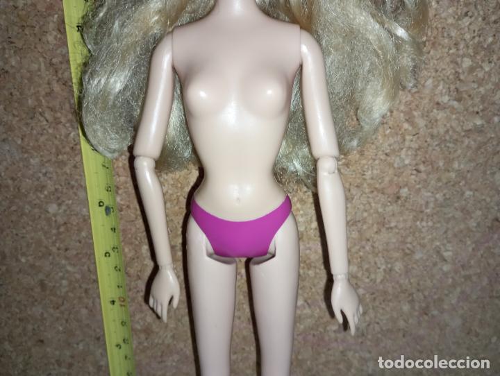 Barbie y Ken: Mu&ntilde;eca Barbie Aurora disney store - Foto 2