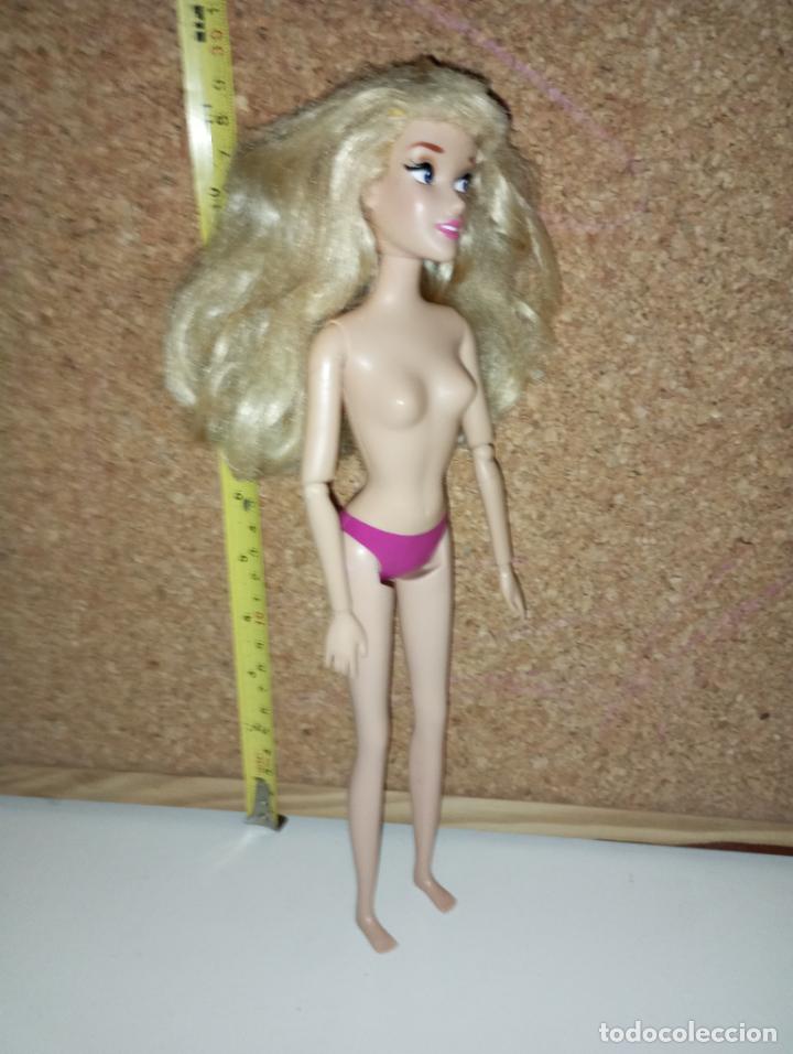 Barbie y Ken: Mu&ntilde;eca Barbie Aurora disney store - Foto 5
