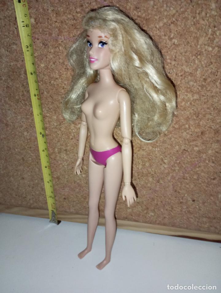 Barbie y Ken: Mu&ntilde;eca Barbie Aurora disney store - Foto 8