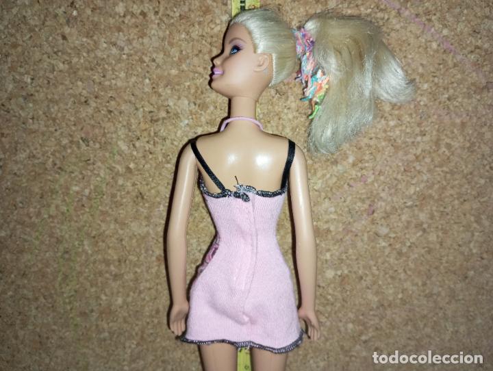 Barbie y Ken: Mu&ntilde;eca Barbie robe rose - Foto 7