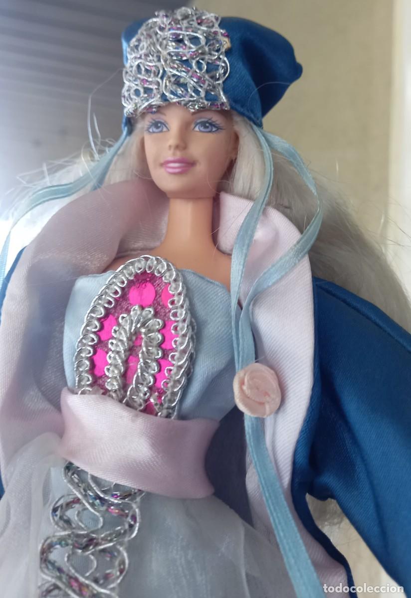 Barbie y Ken: MU&Ntilde;ECA BARBIE CON TRAJE T&Iacute;PICO DE MONGOLIA - Foto 5