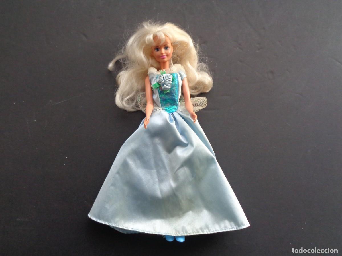 Barbie y Ken: MU&Ntilde;ECA BARBIE HASSRO 1988 - Foto 1