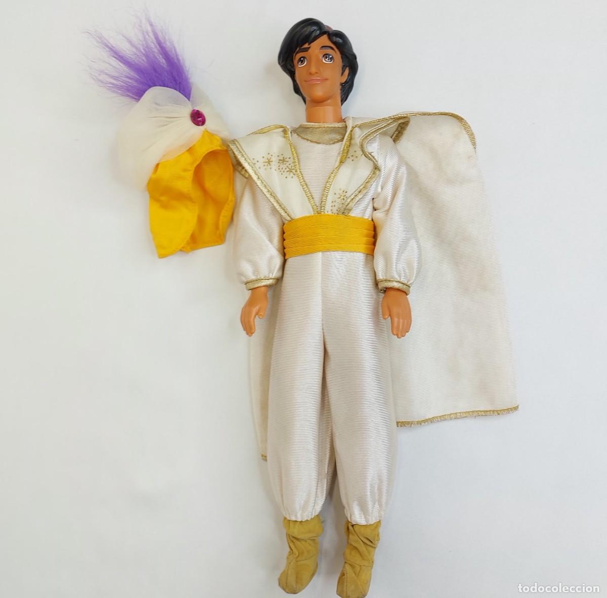 Barbie y Ken: MU&Ntilde;ECO KEN DE BARBIE ALADIN. - Foto 5