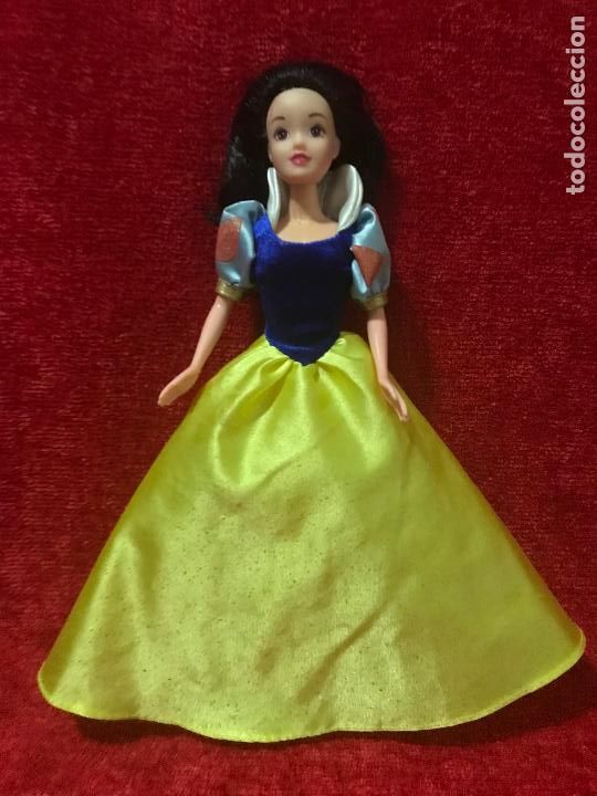 Barbie y Ken: DISNEY MU&Ntilde;ECA BLANCANIEVES ORIGINAL. - Foto 1