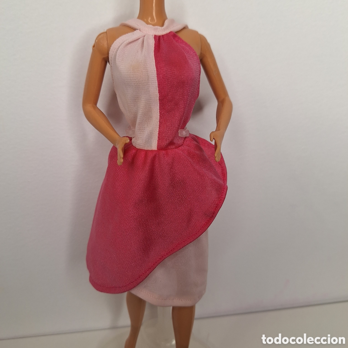 Barbie y Ken: Vestido barbie moda joven - Foto 1