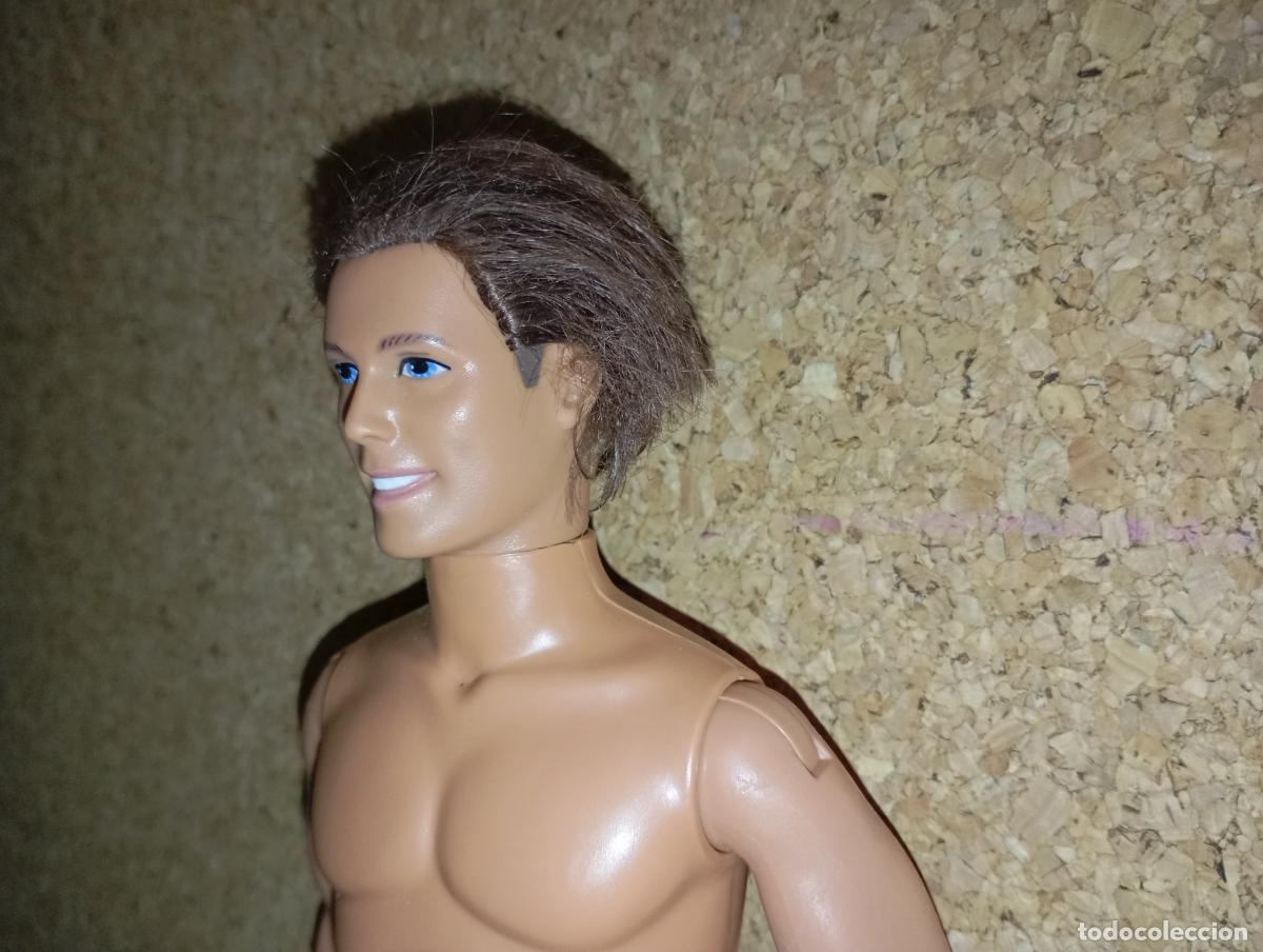 Barbie y Ken: Mu&ntilde;eco ken con pelo - Foto 3