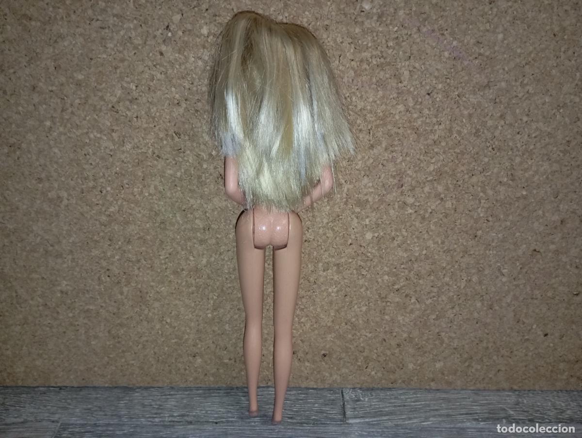 Barbie y Ken: Mu&ntilde;eca Barbie en el parque con mecanismo - Foto 7