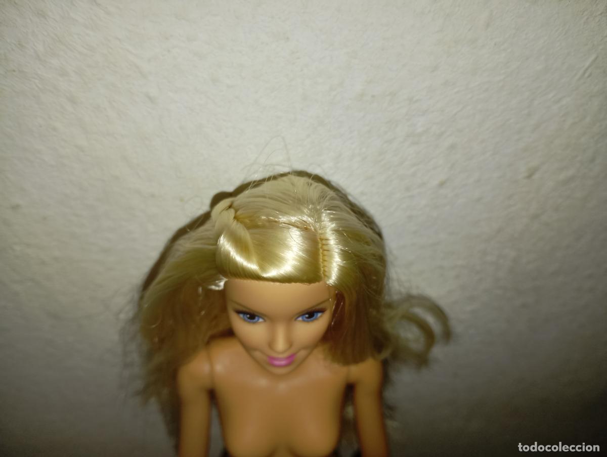 Barbie y Ken: Mu&ntilde;eca Barbie articulada - Foto 2
