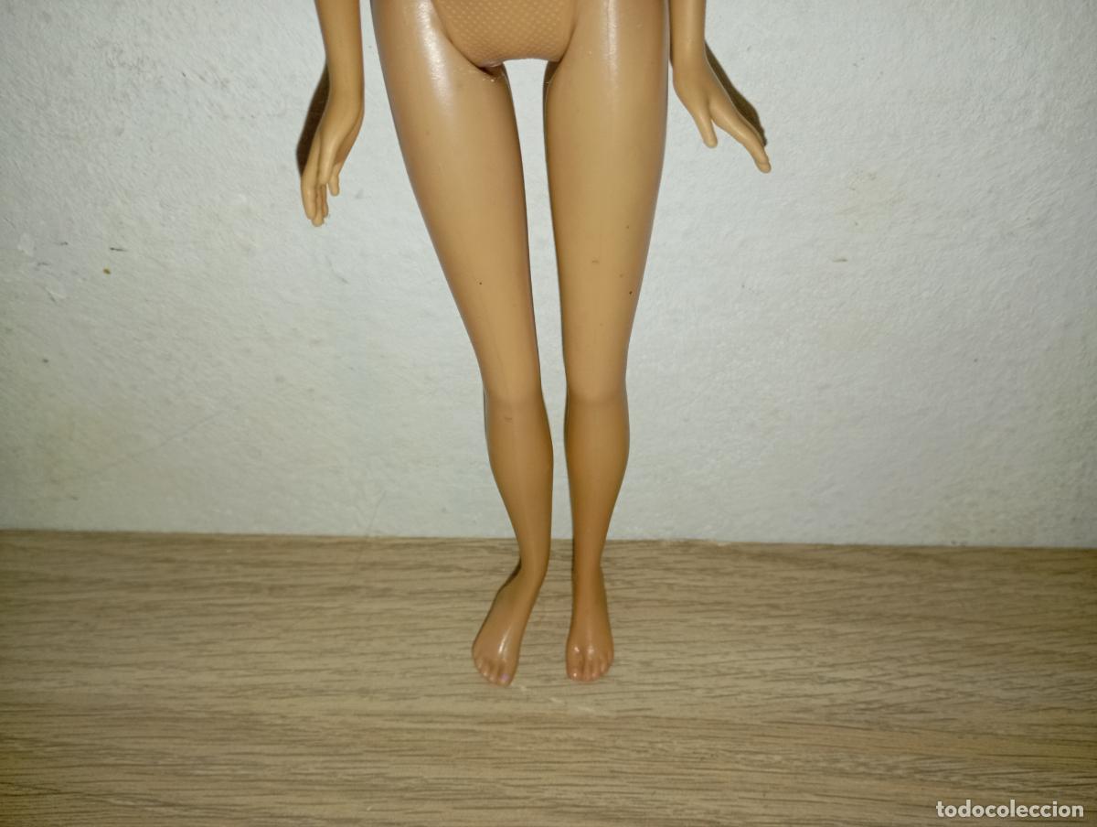 Barbie y Ken: Mu&ntilde;eca Barbie pie plano - Foto 5