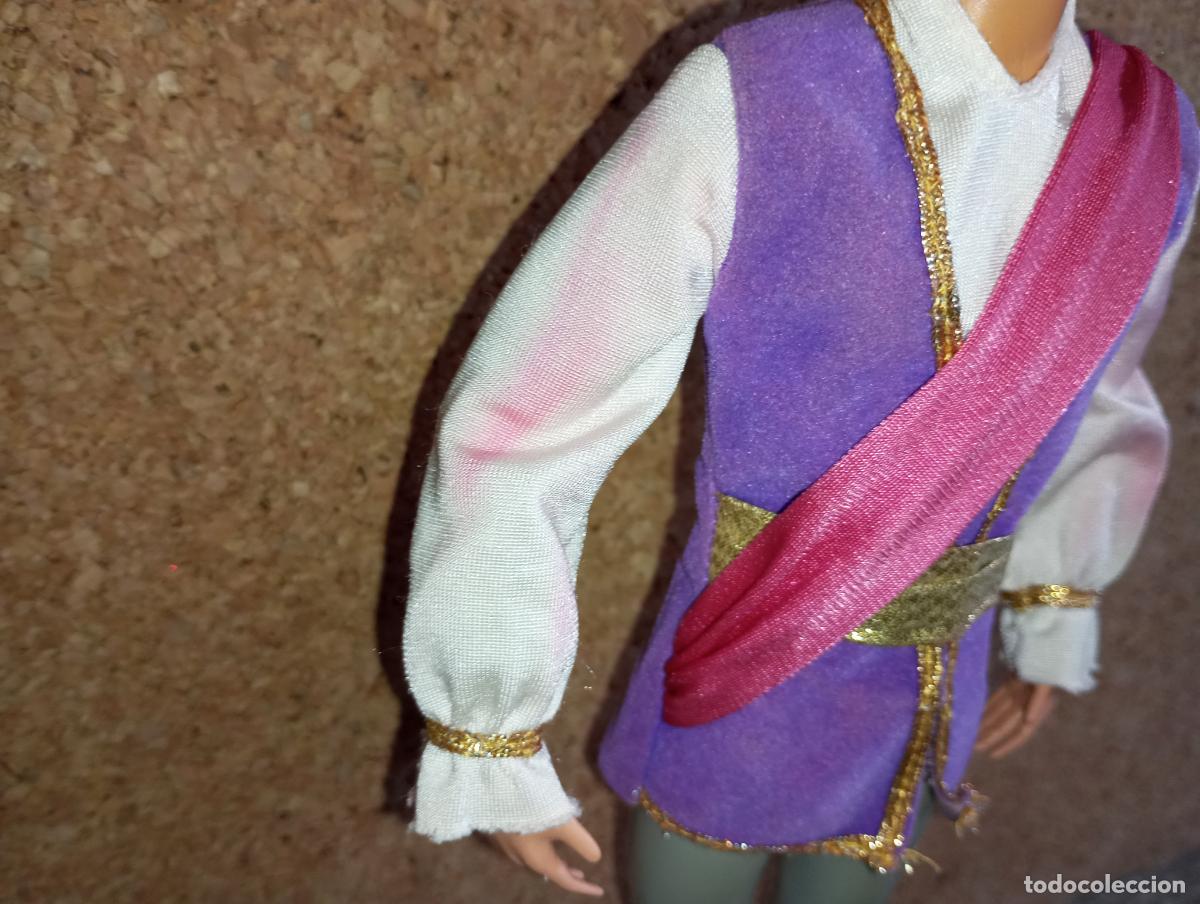 Barbie y Ken: Mu&ntilde;eco Ken pr&iacute;ncipe Siegfried - Foto 3