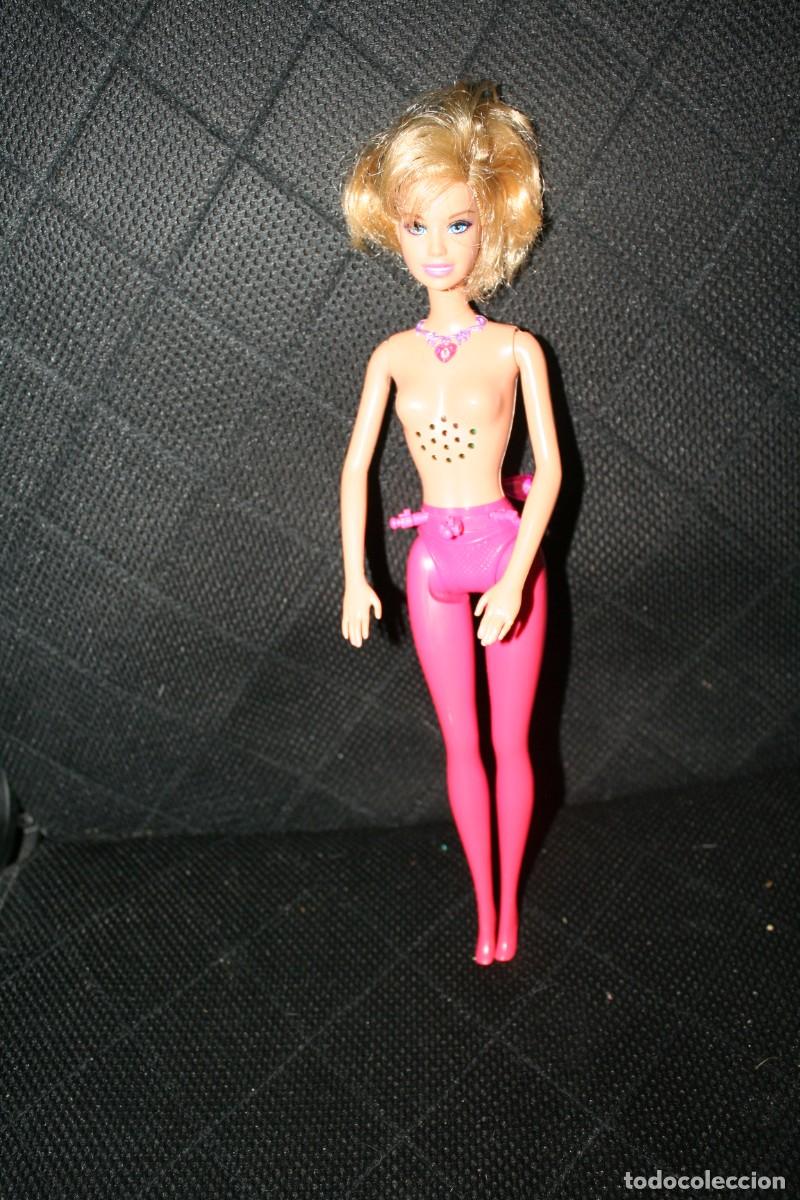 Barbie y Ken: mu&ntilde;eca barbie 2005 rubia - Foto 1