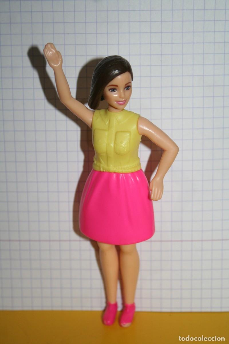 Barbie y Ken: mu&ntilde;eca barbie burger 2022 - Foto 1