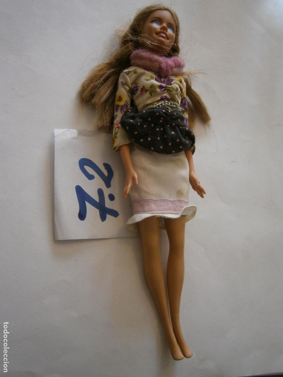 Barbie y Ken: MU&Ntilde;ECA BARBIE CON ROPA - Foto 1