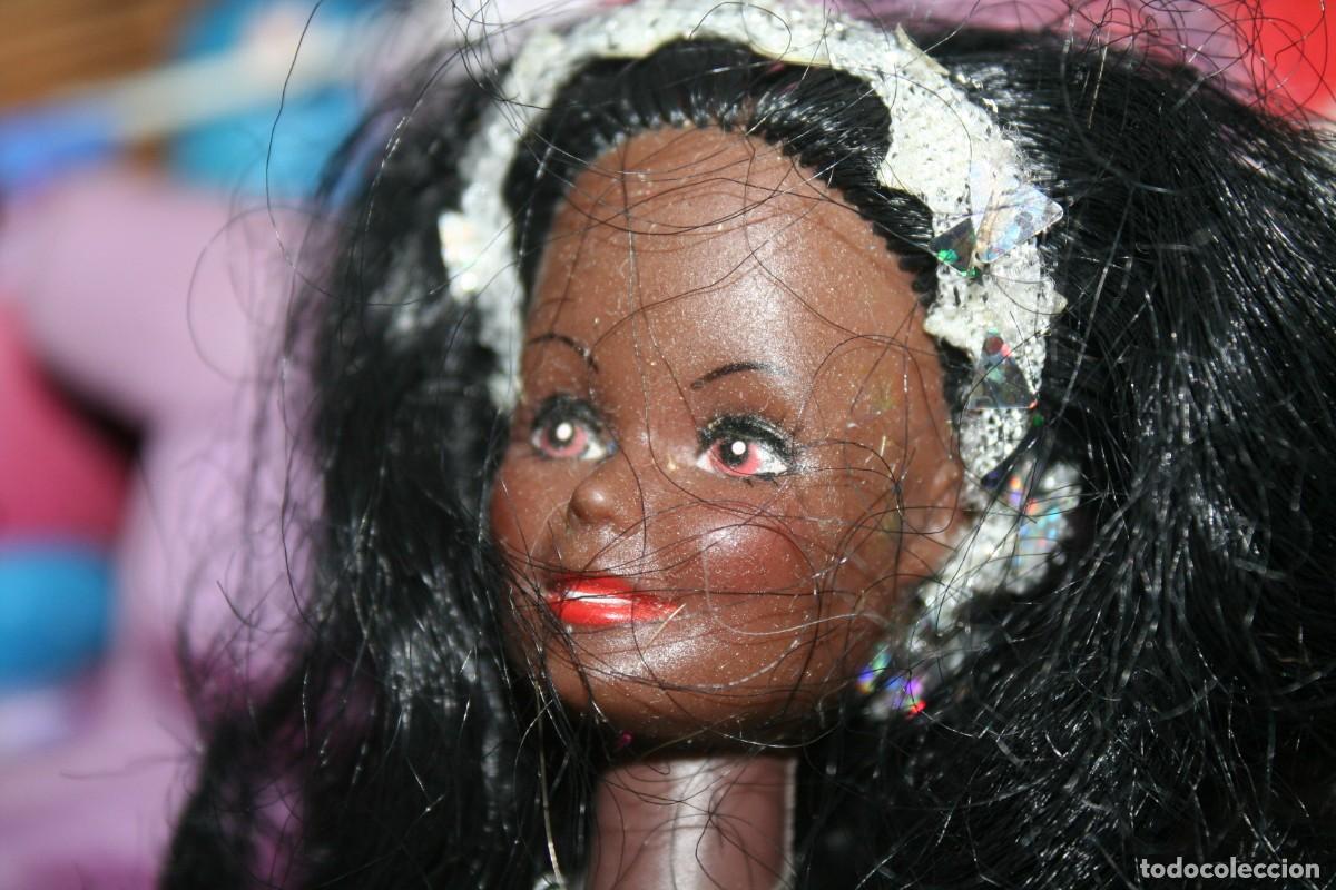 Barbie y Ken: mu&ntilde;eca negrita tipo barbie - Foto 3