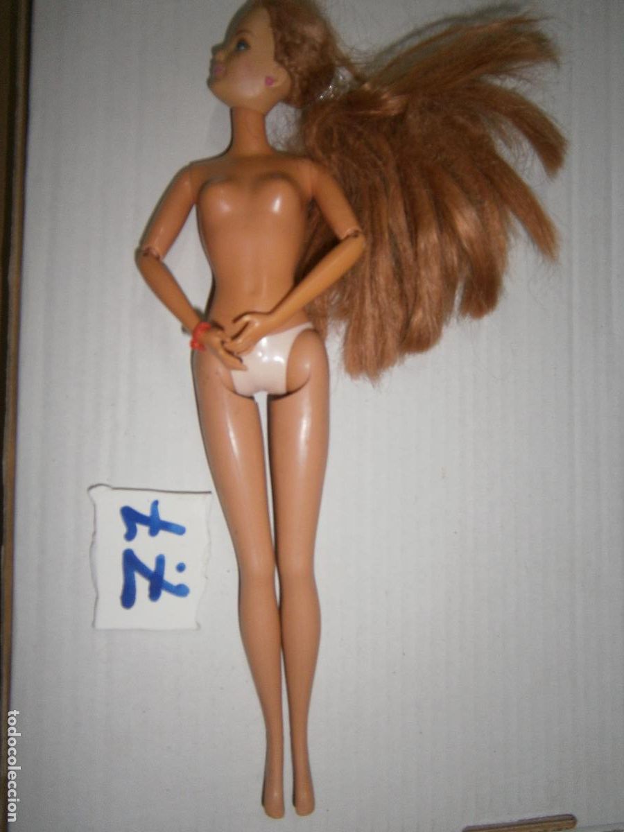 Barbie y Ken: ANTIGUA MU&Ntilde;ECA BARBIE - Foto 1