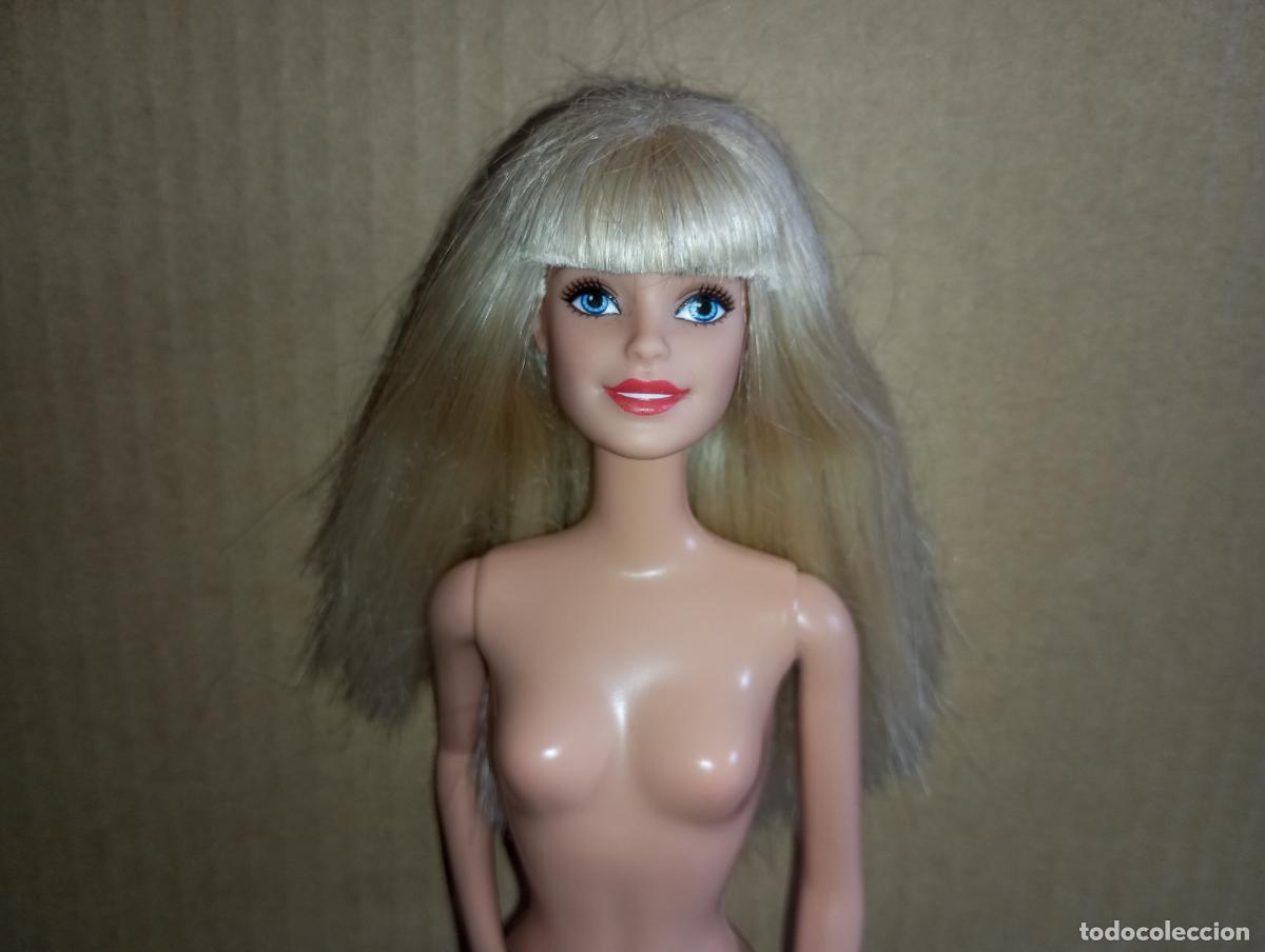 Barbie y Ken: mu&ntilde;eca barbie rubia labios rojos - Foto 1