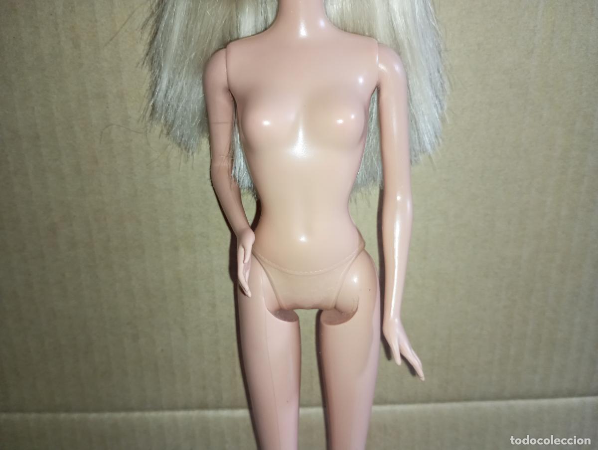 Barbie y Ken: mu&ntilde;eca barbie rubia labios rojos - Foto 4