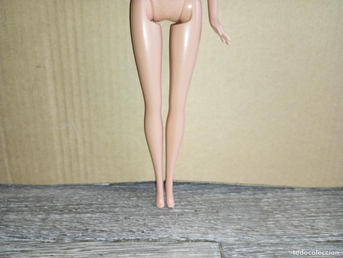 Barbie y Ken: Mu&ntilde;eca Barbie rubia desnuda - Foto 5