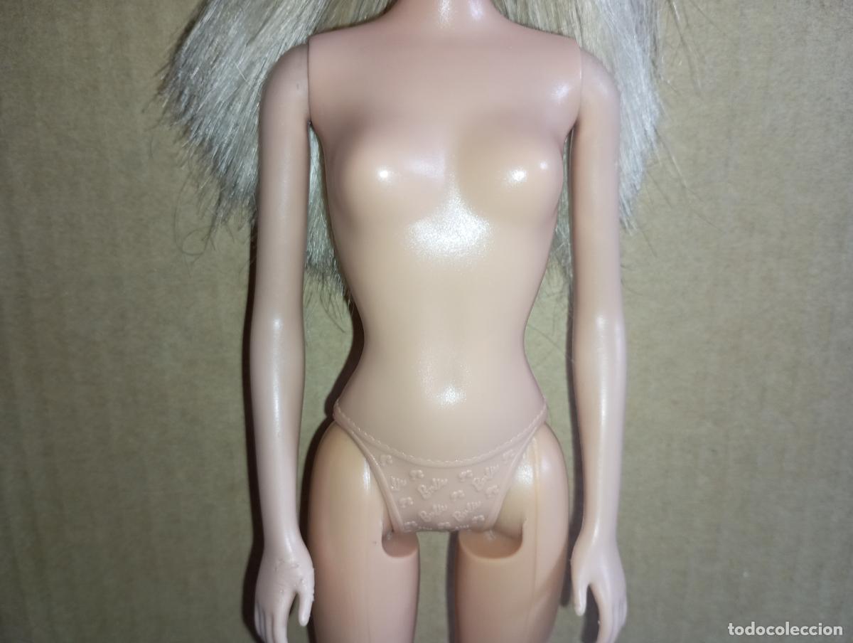 Barbie y Ken: Mu&ntilde;eca Barbie rubia desnuda - Foto 4