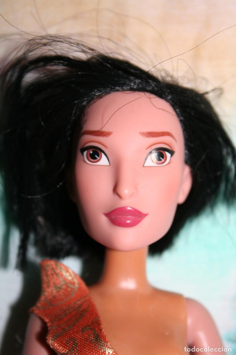 Barbie y Ken: mu&ntilde;eca pocahontas hasbro disney - Foto 2