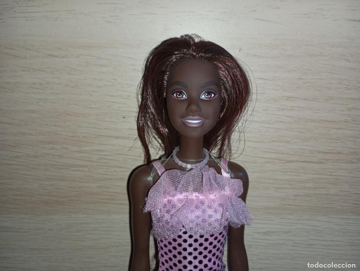Barbie y Ken: Mu&ntilde;eca Barbie negra mulata - Foto 1