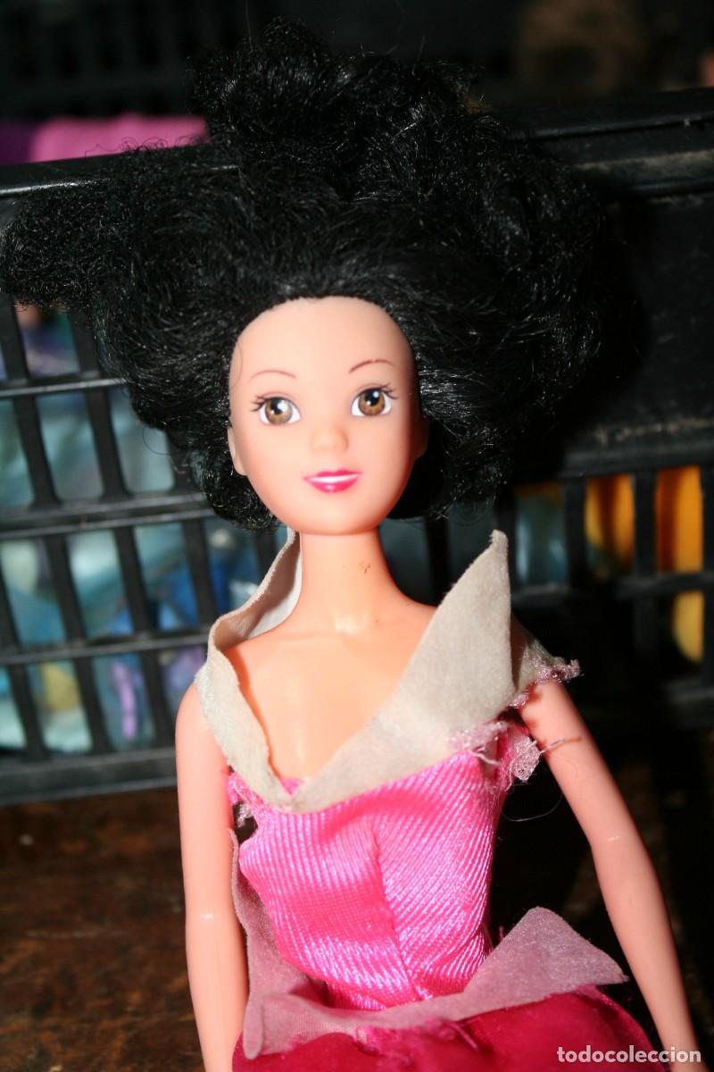 Barbie y Ken: mu&ntilde;eca blancanieves simba - Foto 1